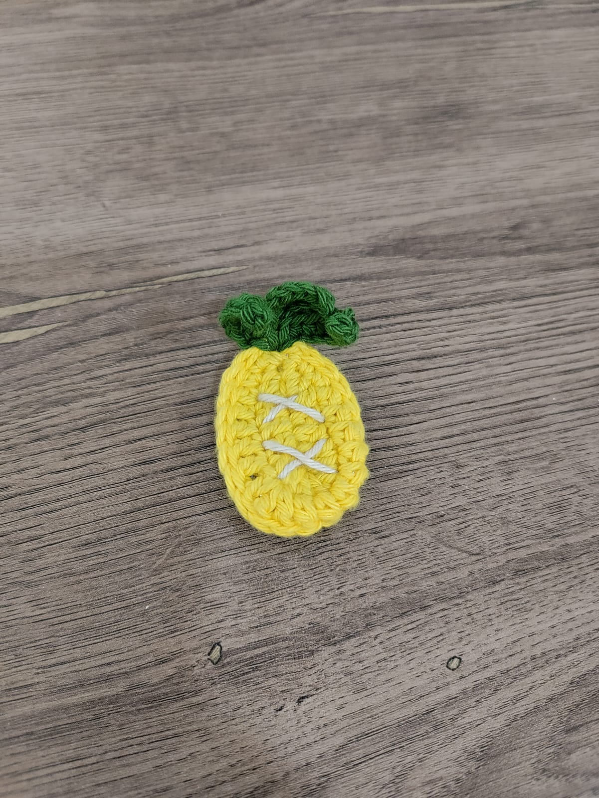 Pineapple crochet hair clip