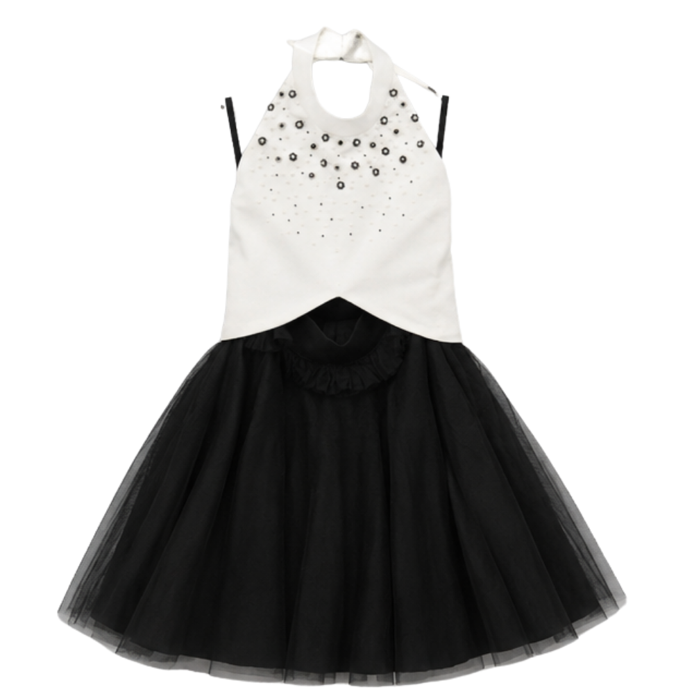 ⁠Monochrome Magic
